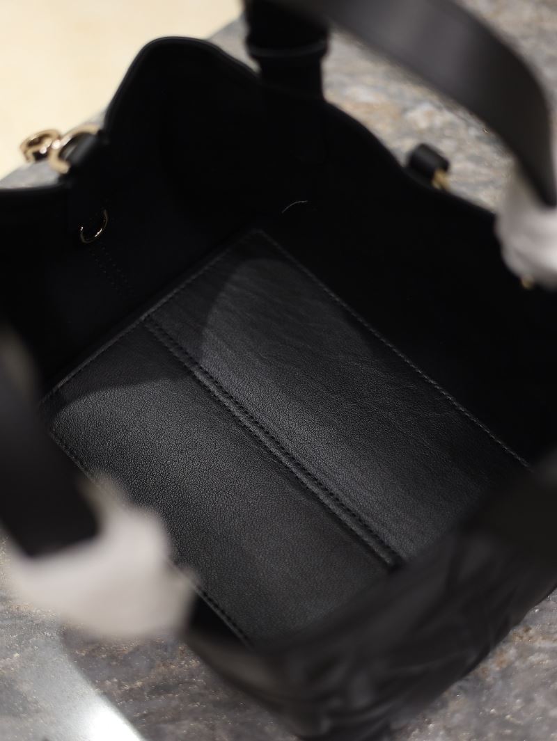 chr1st1an D10r shopping bags